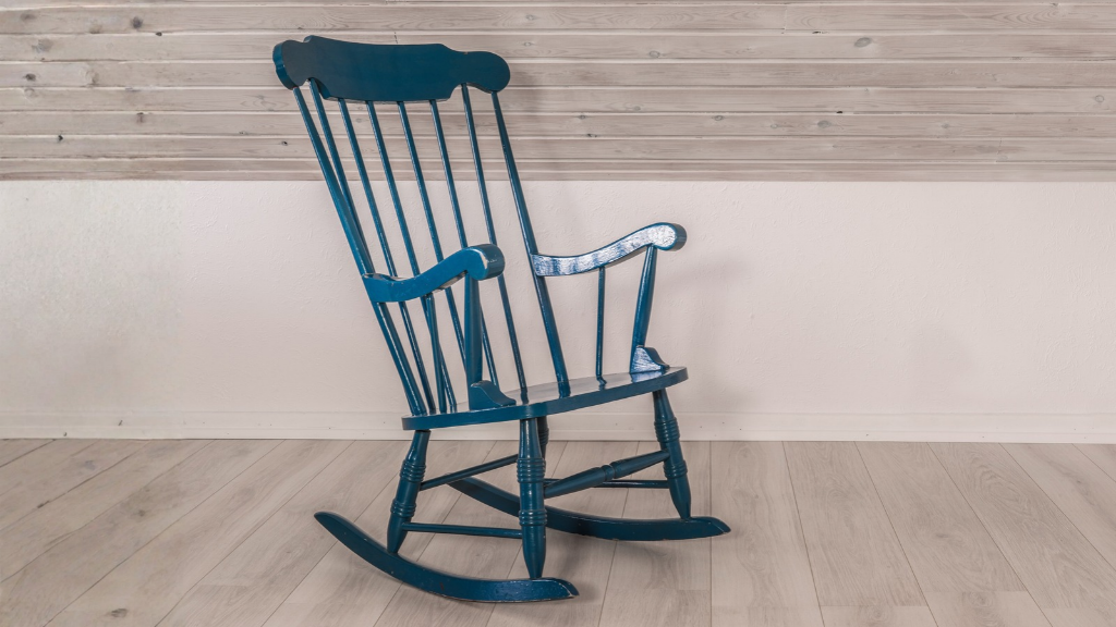 blauwe schommelstoel